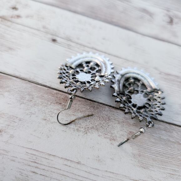 Vintage Earrings Dangle Drop Earrings Unusual - Some Condition Issues - Picture 6 of 11